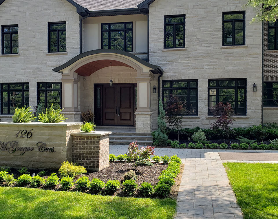 Oakville Landscaping Company, Patio Builder and Sod Installation